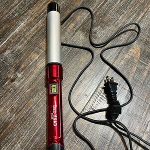BedHead Red and Silver Curling Wand